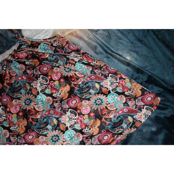 La Mode Paisley Spaghetti Strap Tank Size 2XL - Picture 4 of 5